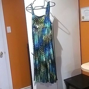 Very flattering dress size 8 from Bali